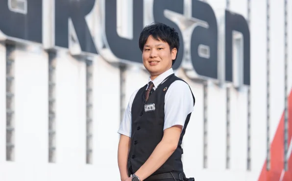 お客様との信頼関係を築き、チーム一丸となって最高の店舗を目指す