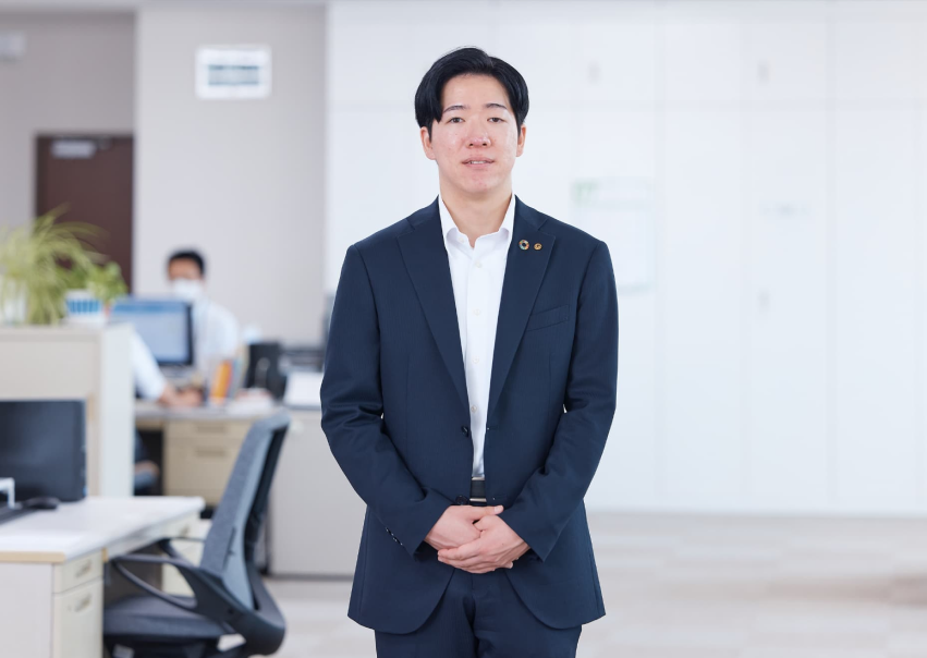 インタビューメインビジュアル